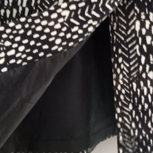 'Rafaella Petite' Pencil Skirt with pockets Size 10P Black/Cream NWOT - Picture 6 of 15